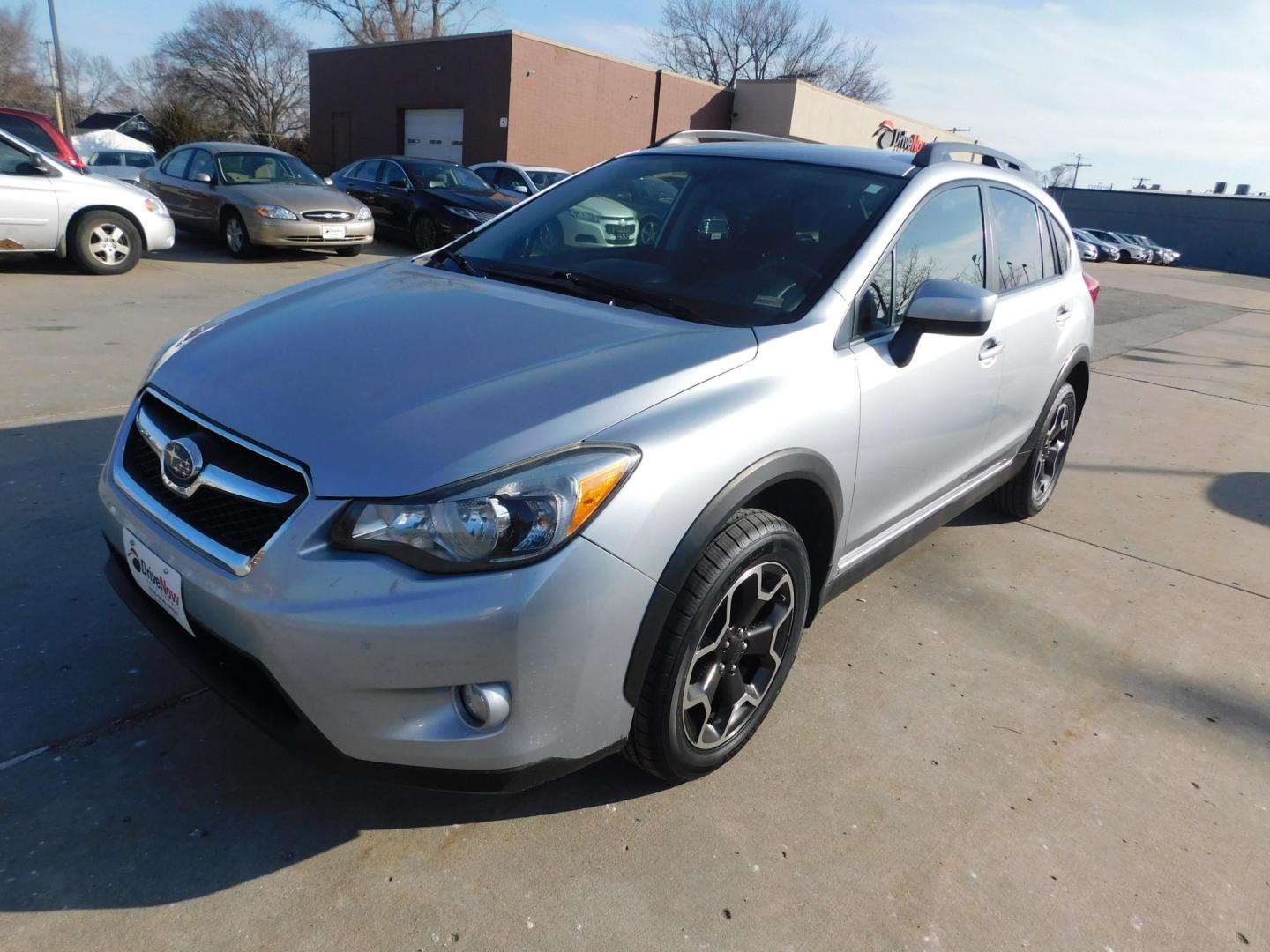 2015 SILVER Subaru XV Crosstrek 2.0 Limited (JF2GPACC5F8) with an 2.0L L4 DOHC 16V engine, Continuously Variable Transmission transmission, located at 2121 Burlington St, North Kansas City, MO, 64116, (816) 556-0707, 39.144707, -94.581978 - Photo#0