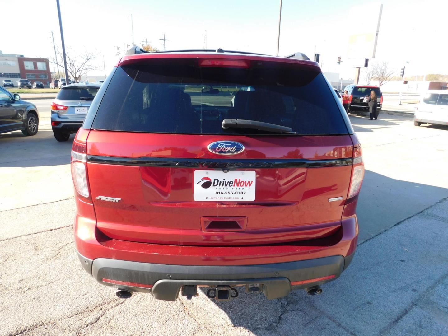 2015 RED Ford Explorer Sport 4WD (1FM5K8GT7FG) with an 3.5L V6 DOHC 24V engine, 6-Speed Automatic transmission, located at 2121 Burlington St, North Kansas City, MO, 64116, (816) 556-0707, 39.144707, -94.581978 - Photo#11