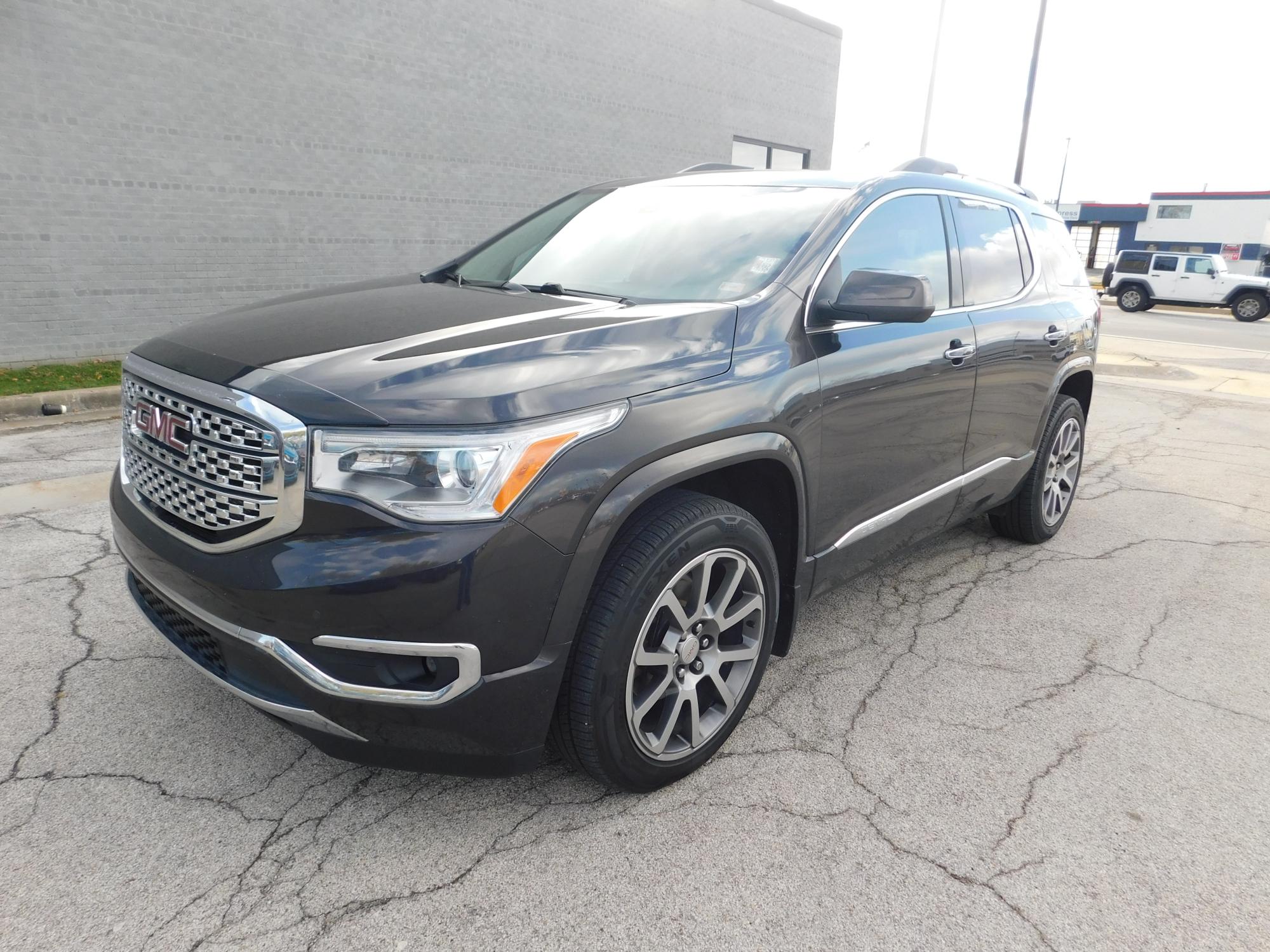 photo of 2017 GMC Acadia Denali AWD