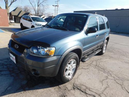 2005 Ford Escape XLT 2WD