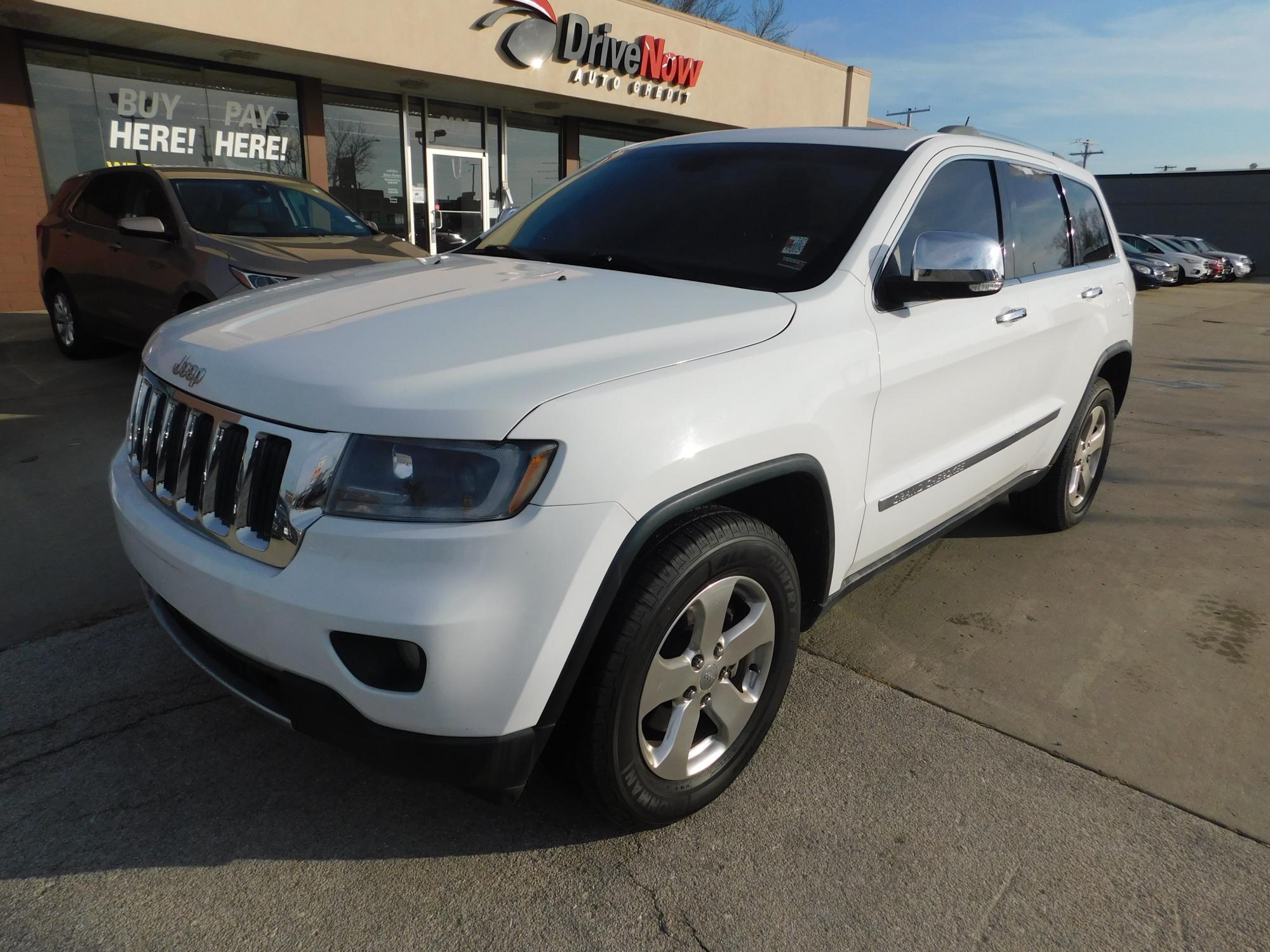 photo of 2013 Jeep Grand Cherokee Limited 2WD