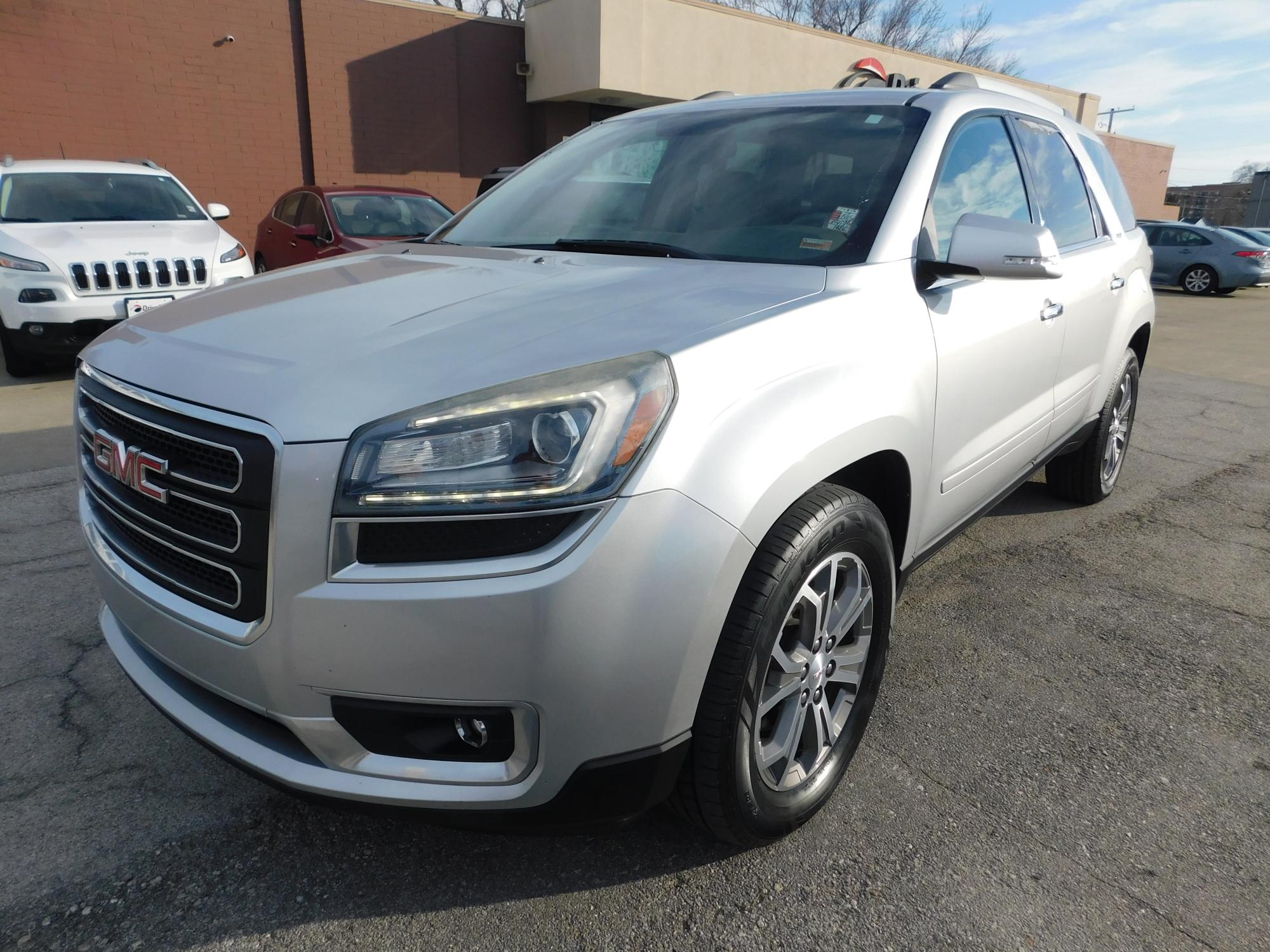 photo of 2016 GMC Acadia SLT-1 FWD