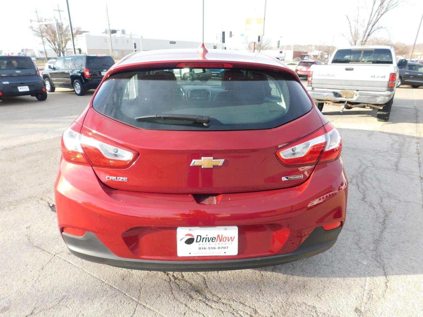 2018 RED Chevrolet Cruze Premier Hatchback (3G1BF6SM5JS) with an 1.4L L4 DOHC 16V TURBO engine, 6A transmission, located at 2121 Burlington St, North Kansas City, MO, 64116, (816) 556-0707, 39.144707, -94.581978 - Photo#8